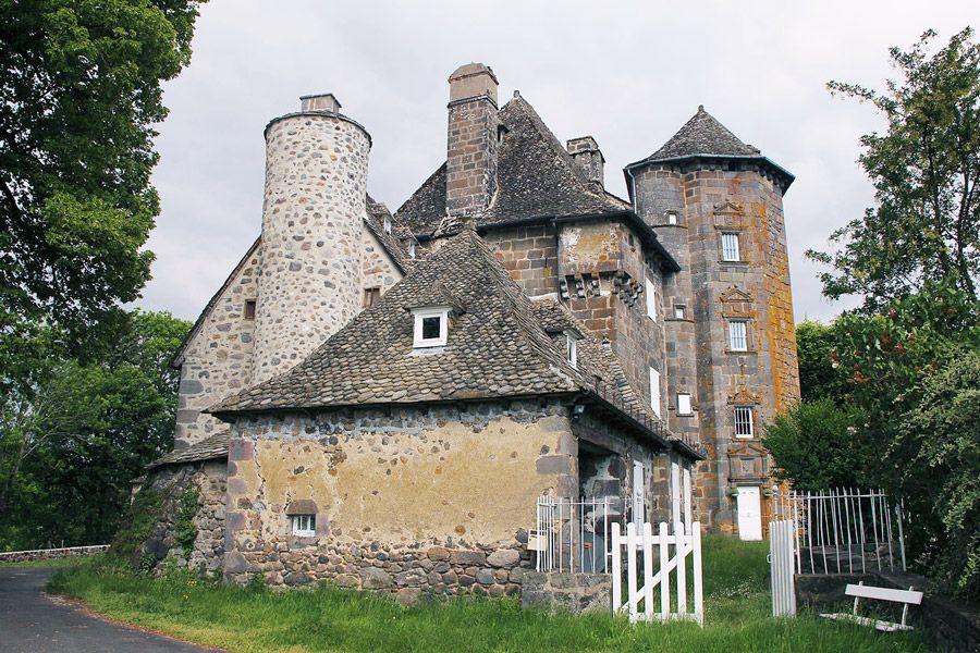 Le château de Ragheaud - Saint Cernin